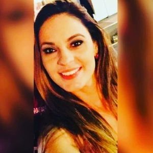 Meet your Posher, Iara